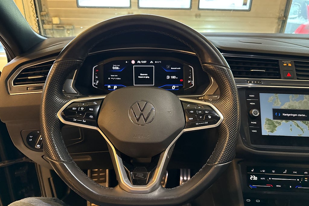 Volkswagen Tiguan Allspace 7-sätes 2.0TDI 4Motion R-Line Drag Värmare Kam miniatyr 6