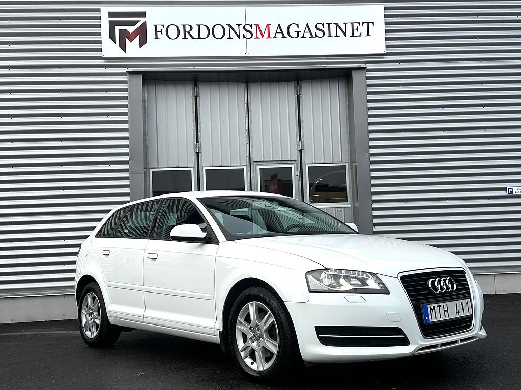 Audi A3 Sportback 2.0 TDI 1 Brukare Nybesiktad 140hk 