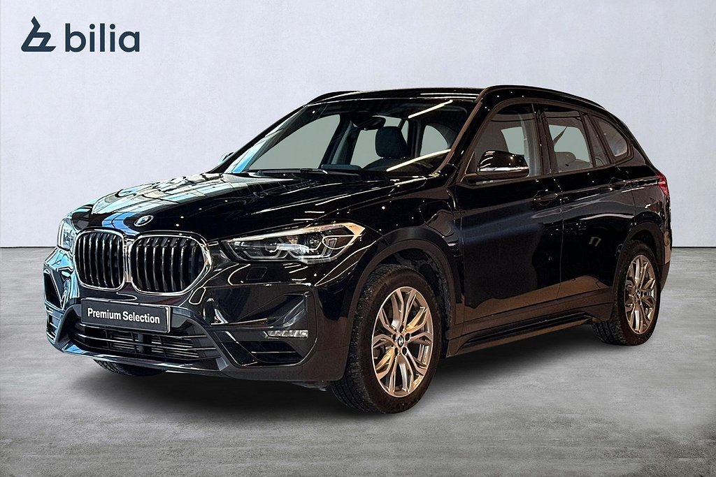 BMW X1 xDrive25e Sport Line | Navi | Drag | Rattvärme | Fri Serivce