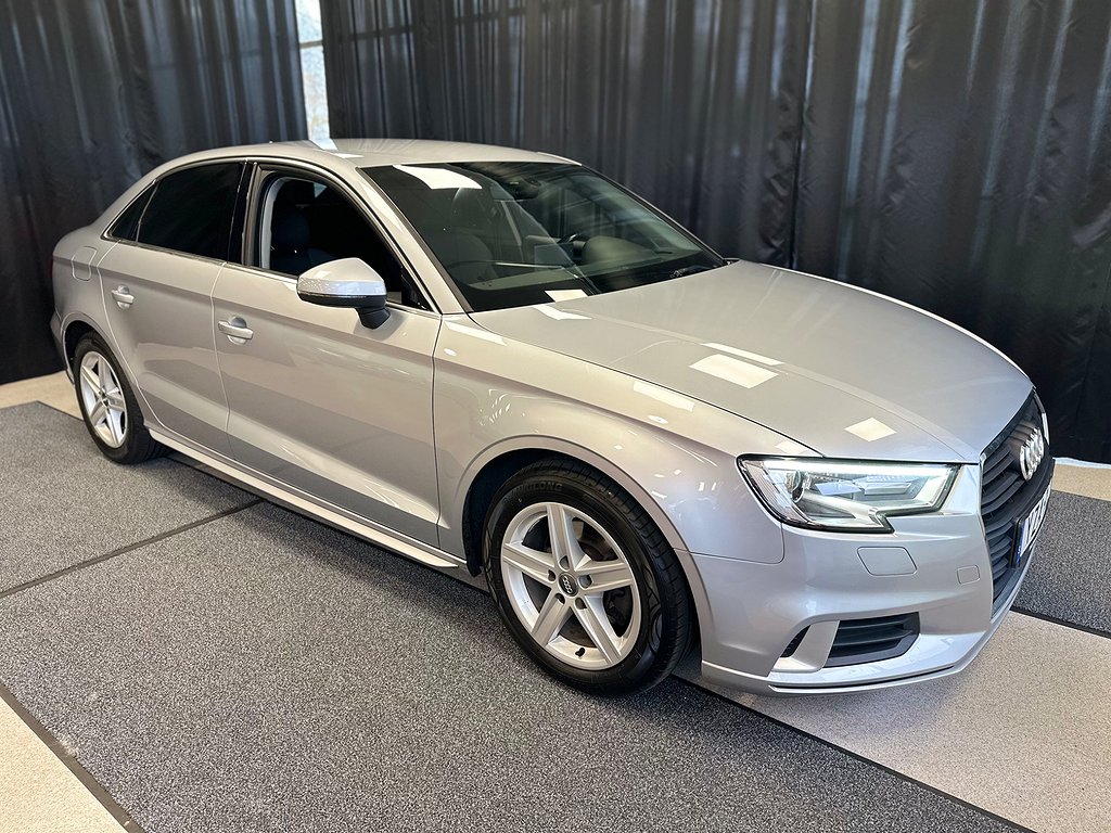 Audi A3 Sedan 1.5 TFSI COD S-Tronic|Proline|Euro6|LågSkatt