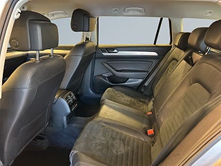 Volkswagen Passat Sportscombi 2.0 TDI 4M/S&V-Däck/MoK/B-kamera/Drag/Psens