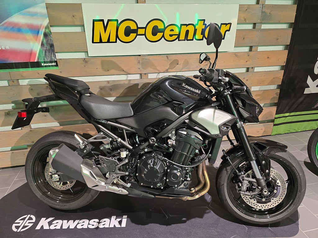 Kawasaki Z900 
