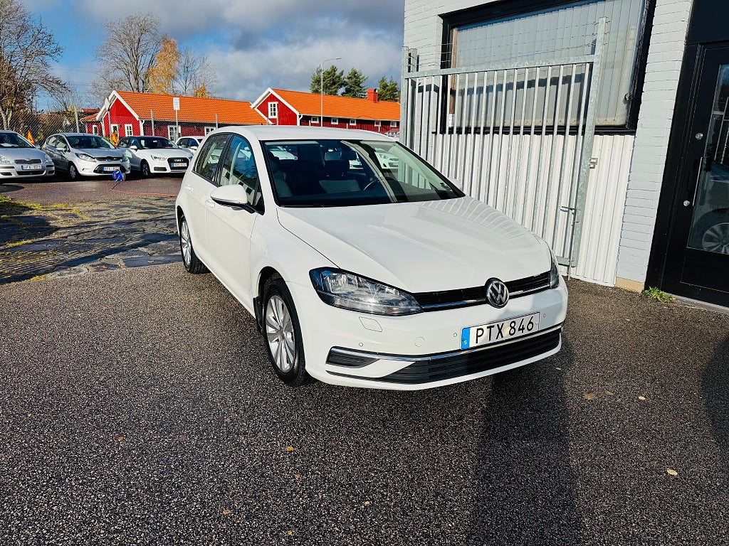 Volkswagen Golf I 1.4 TSI 125HK 5-D / CARPLAY / VÄRMARE