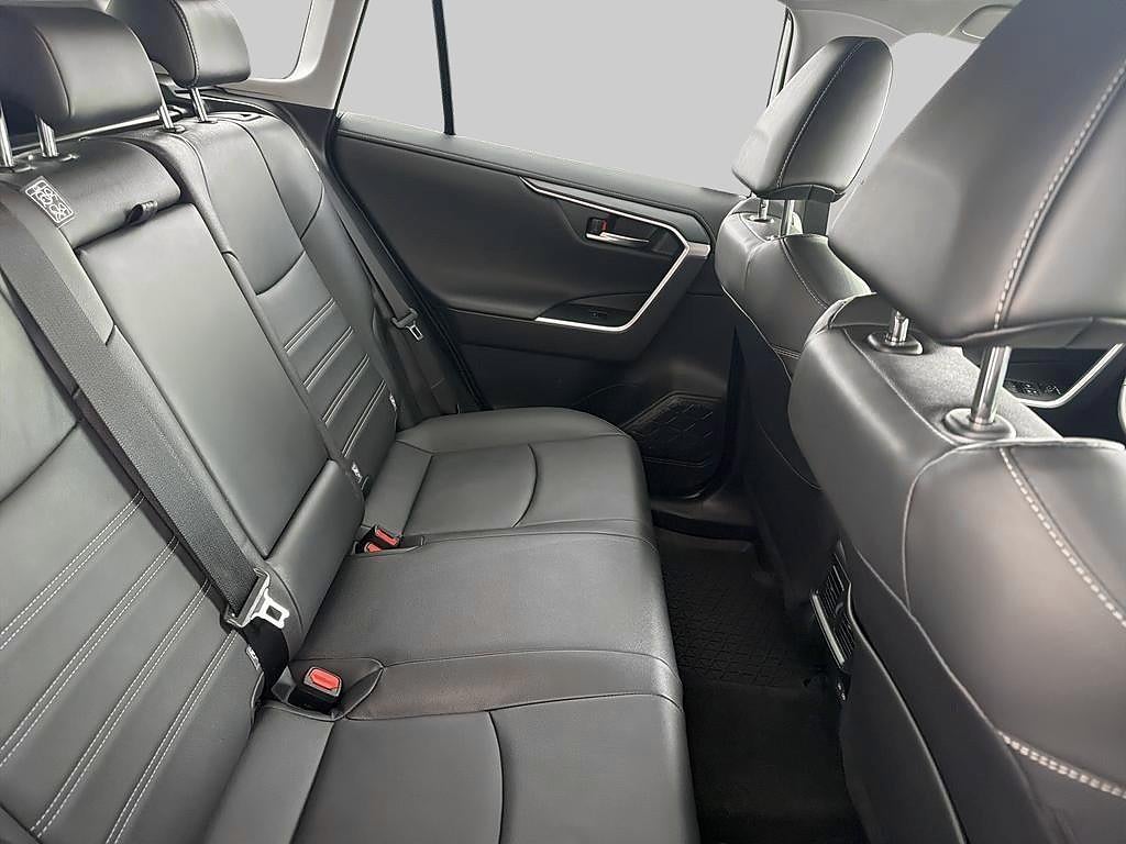 Toyota RAV4 2024 - miniatyr 8