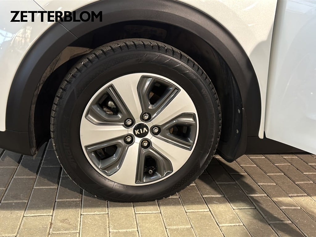 SUV Kia Niro 13 av 16