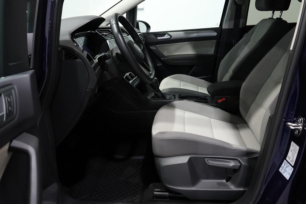Volkswagen Touran 2025, bild 5/10
