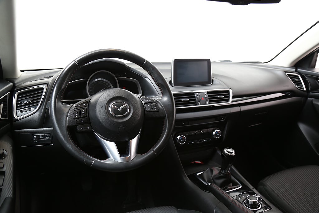 Mazda 3 2,2 DE SKYACTIV-D Vision 150hk Navi P-sensor Drag 2015
