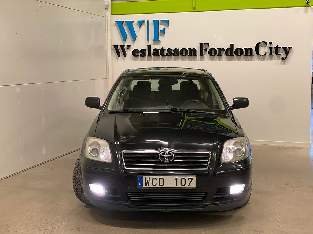 Toyota Avensis Sedan 2.0 D-4D 116hk