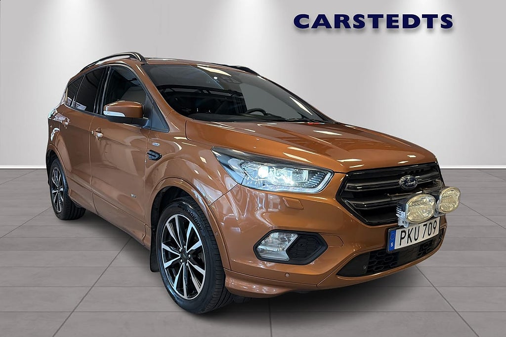 Ford Kuga 2.0 TDCi 180hk AWD ST-Line Pano Kamera Drag