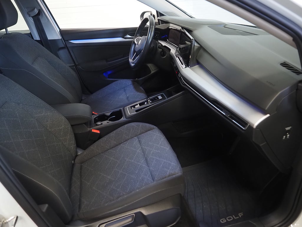 Volkswagen Golf Sportscombi 2.0 TDI DSG Aut Cockpit P-Sensorer Carplay 2022