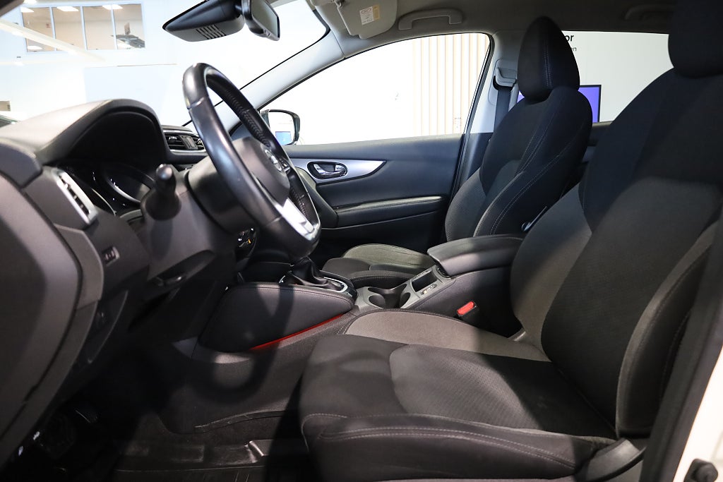 Nissan Qashqai 1,3 DIG-T 160hk N-CONNECTA Aut 360° Navi P-sensorer 2019