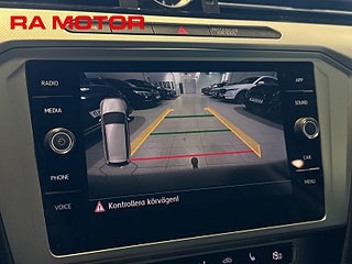 Kombi Volkswagen Passat 19 av 27