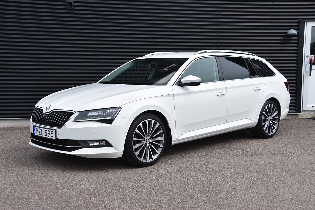 Skoda Superb Kombi 2.0 TDI 4x4 L&K Drag, Värmare, Skinn Euro 6