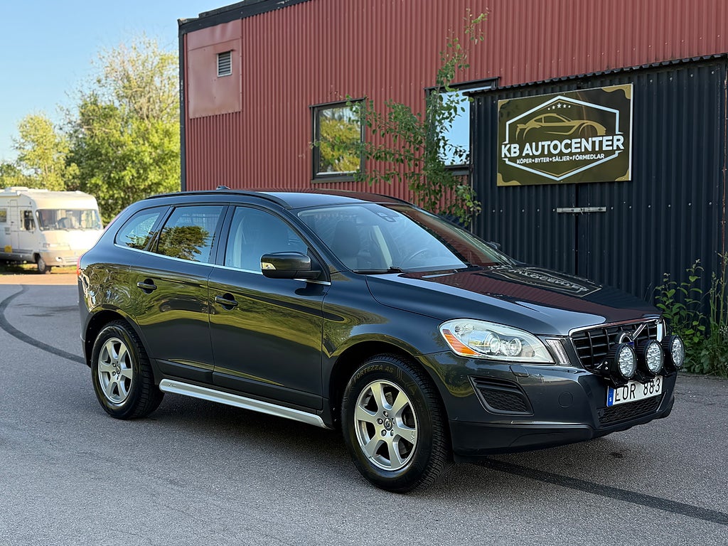 Volvo XC60 D3 Momentum/Ny kamrem/Ny service/Drag