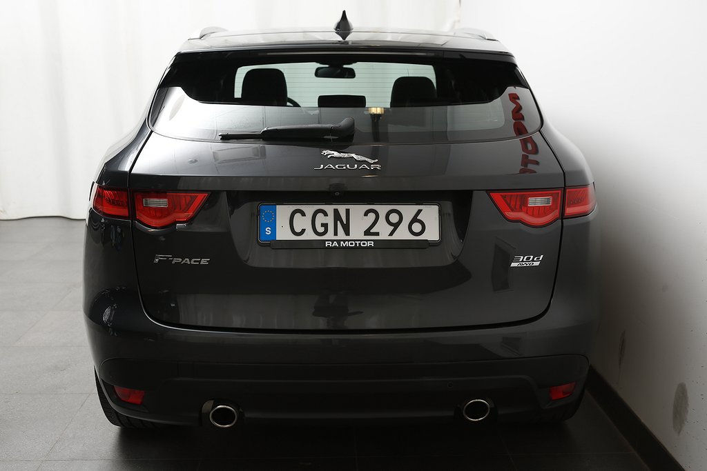 Jaguar F-Pace 30d AWD R-Sport 300hk Panorama Värmare 2018