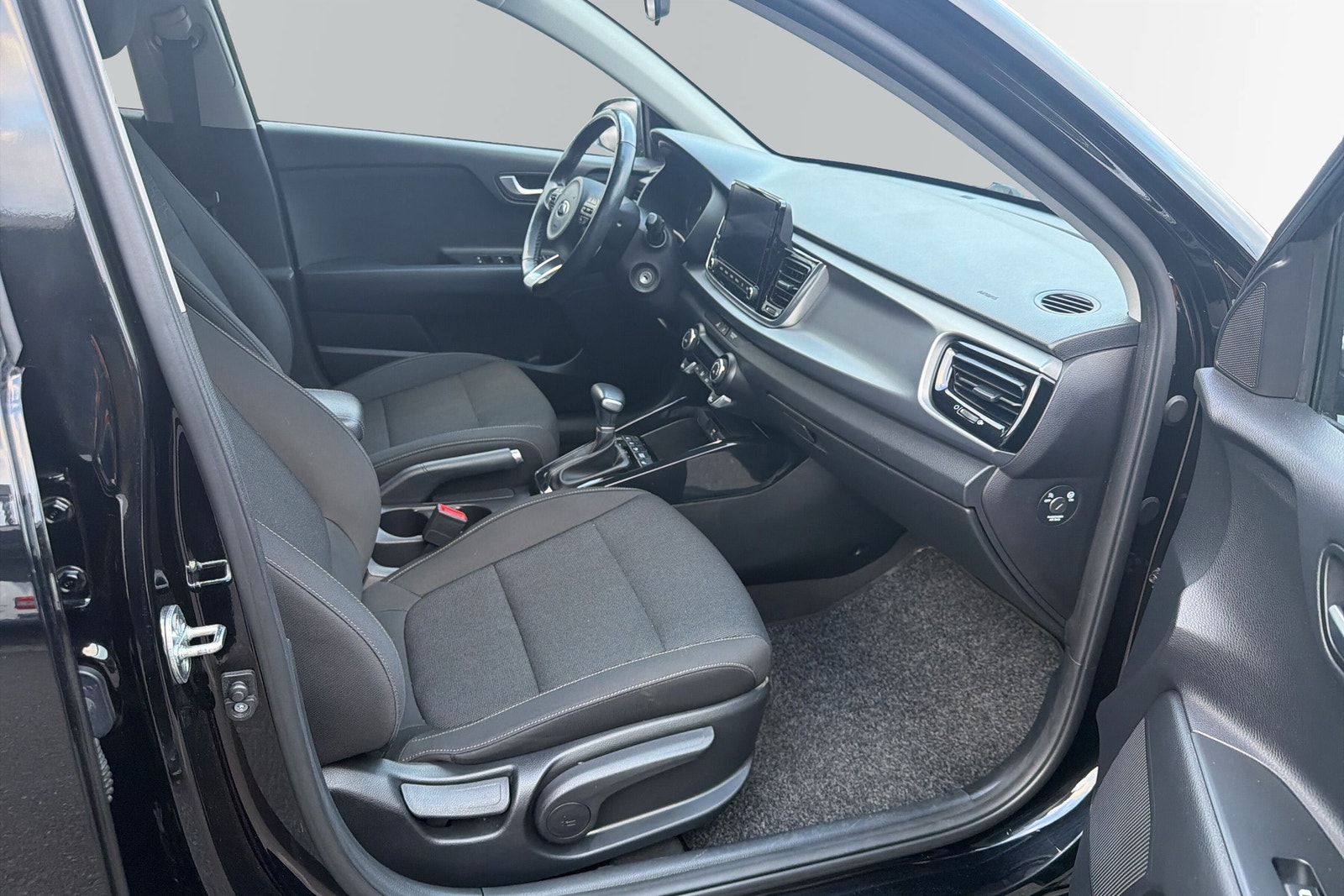 Kia Rio 1.0 T-GDI DCT Advance Carplay Backkamera Rattvärme 2021 - miniatyr 13