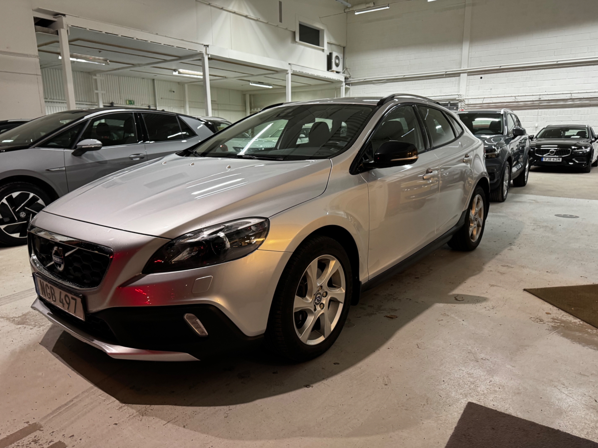 Volvo V40 Cross Country 2016, bild 6/51
