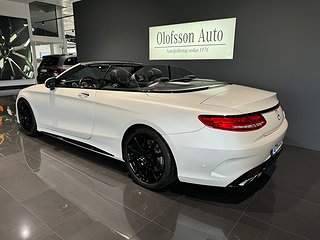 Cab Mercedes-Benz S 4 av 22