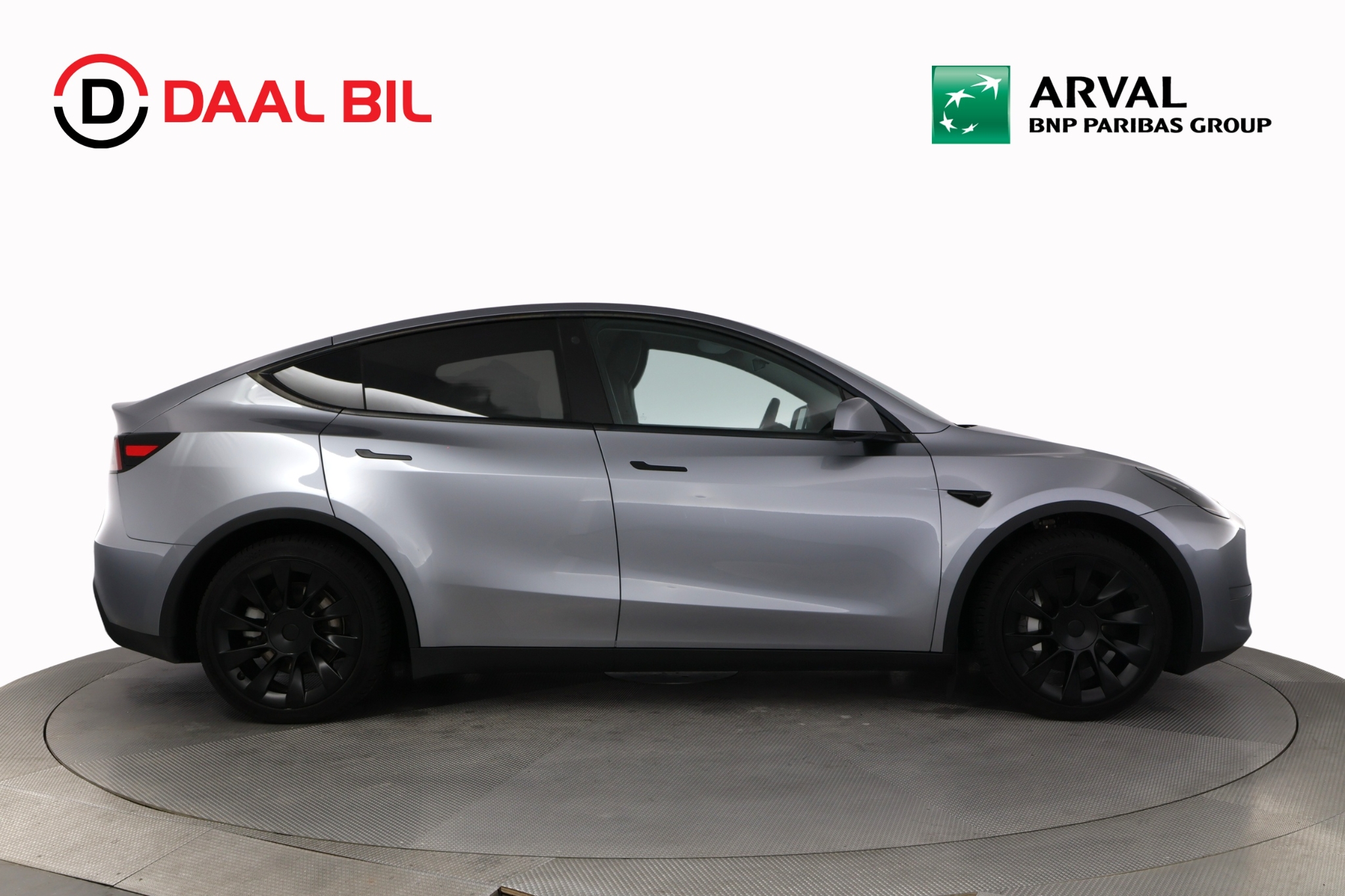 Tesla Model Y 2023, bild 5/10