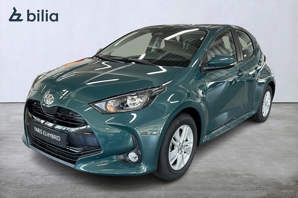 Toyota Yaris Hybrid 115 Active Komfortpaket och P-sensorer