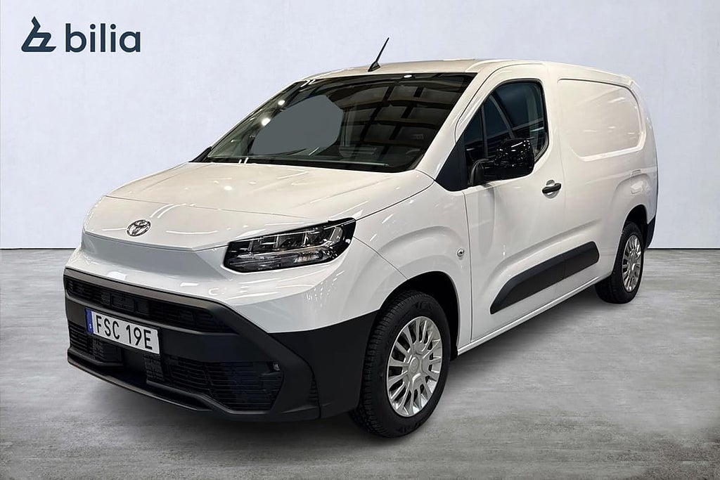 Toyota ProAce City Long 1,5 Comfort 130hk Dieselvärmare Garanti