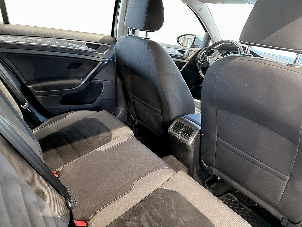 Bild på Volkswagen Golf Alltrack 2.0 TDI 4Motion 184hk Aut AWD - B-KAMERA, CARPLAY