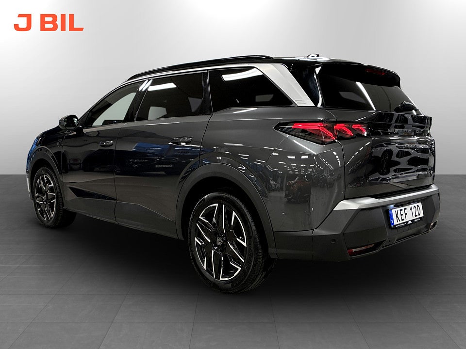 Bild på Peugeot 5008 GT Hybrid 145hk Aut 7-SITS B-KAMERA CARPLAY