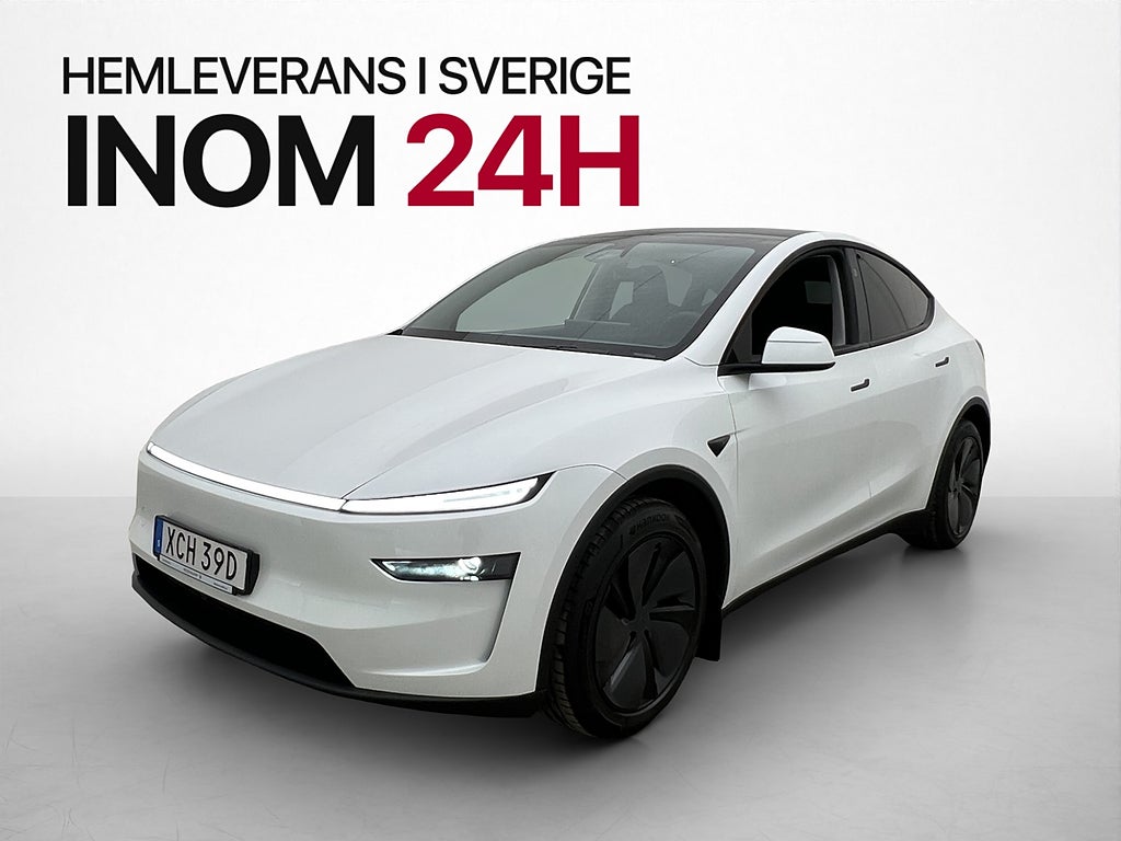 Tesla Model Y Long Range AWD Autopilot Dragkrok Svensksåld