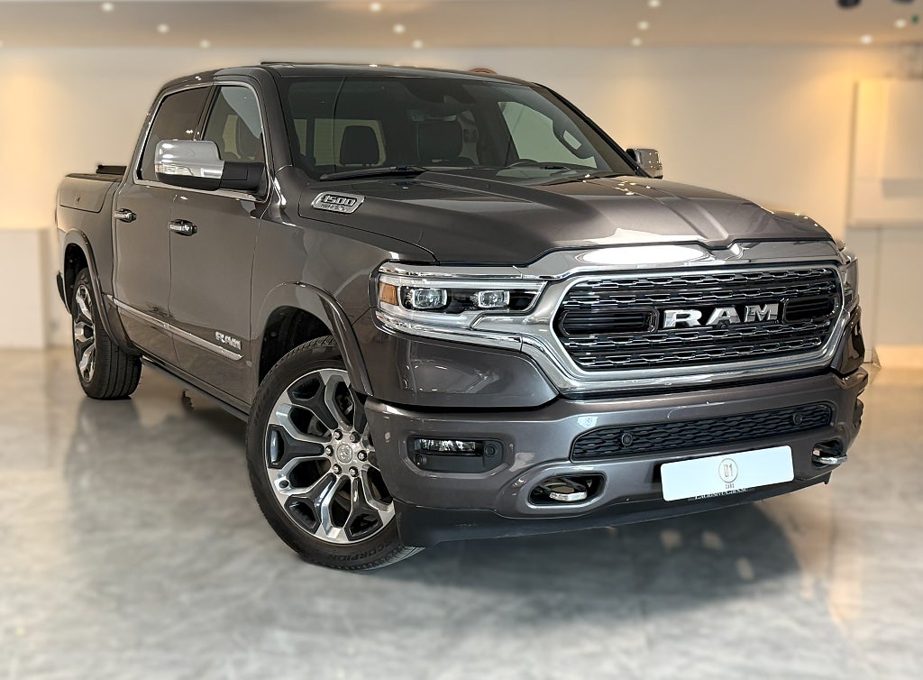 Dodge Ram 1500  5.7 V8 LIMITED PANO H/K LUFTFJÄ FLACKLOCK  
