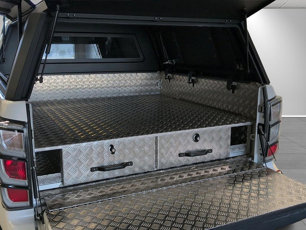 Isuzu D-max XRX Crew Cab 2.2 CNG 4WD Kåpa