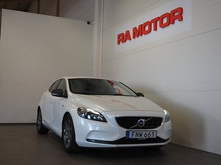 Halvkombi Volvo V40 1 av 22