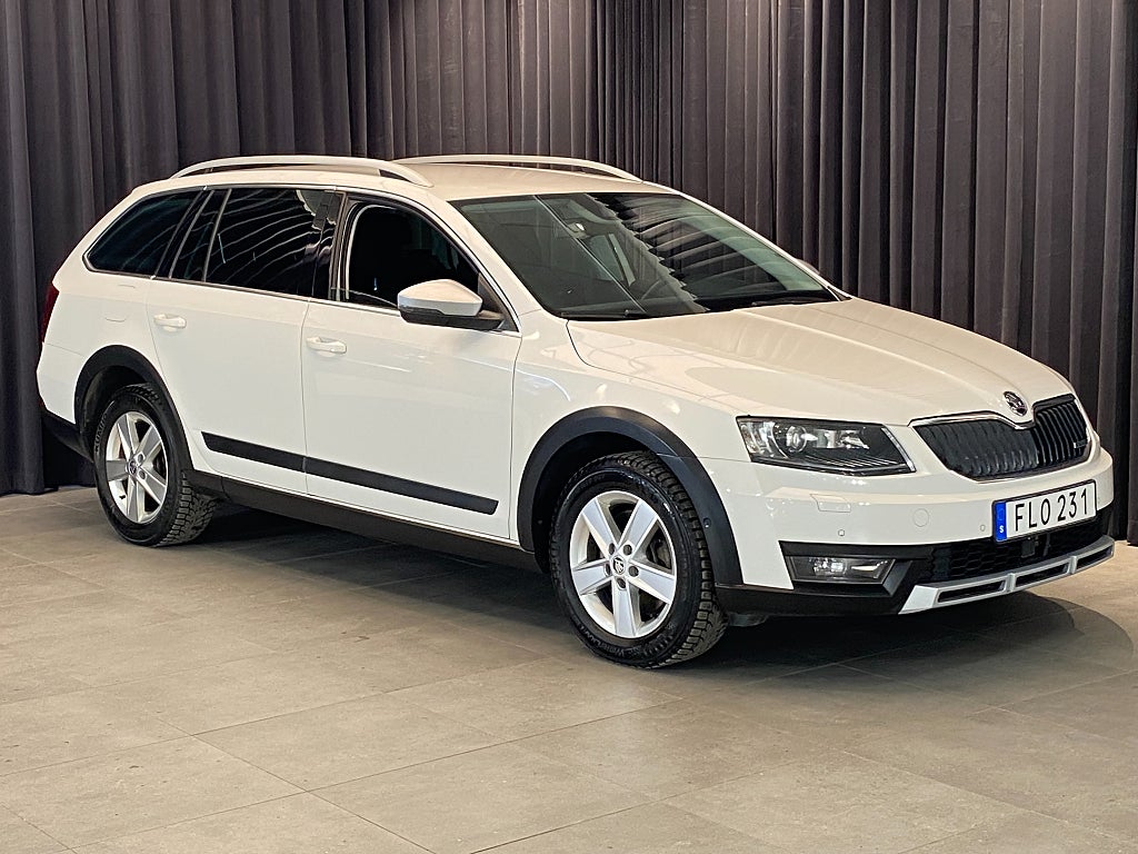 Skoda Octavia Skoda Octavia Scout TDI 184 4x4 /Värmare/Automat/Nav