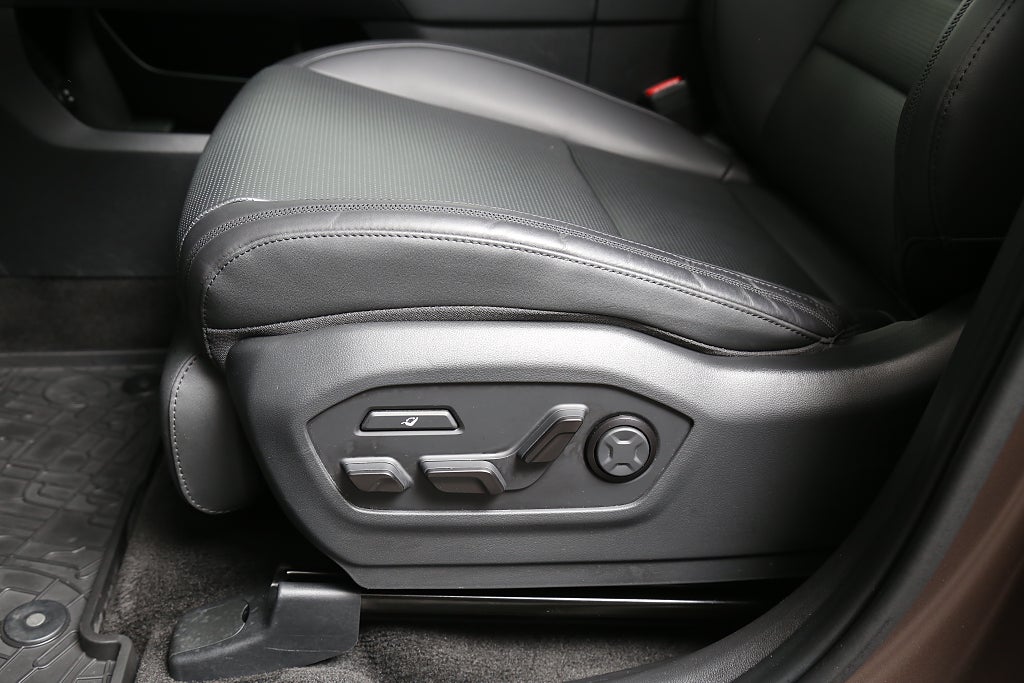 Hyundai Santa Fe PHEV AWD Calligraphy Line 7-sitsig | 252HK | Moms 2025