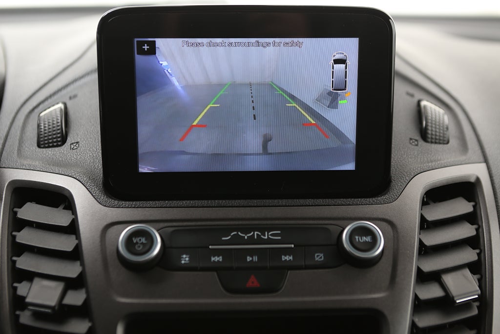 Ford transit Connect 220 1,5 EcoBlue Skåp Värmare Drag 2020