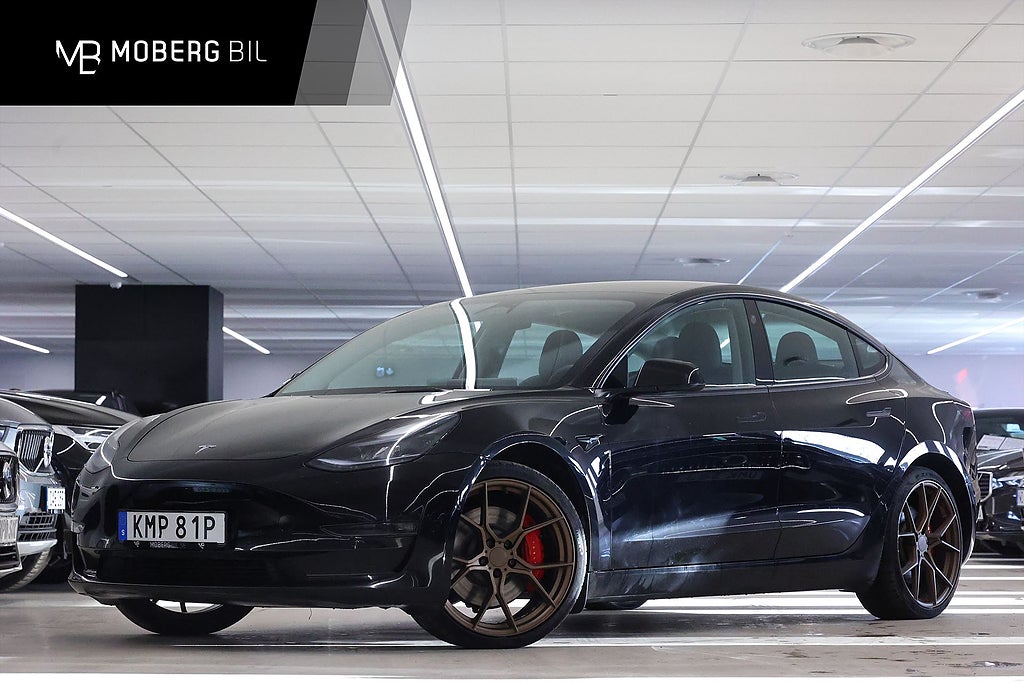 Tesla Model 3 Performance 513hk Pano AWD Navi PDC