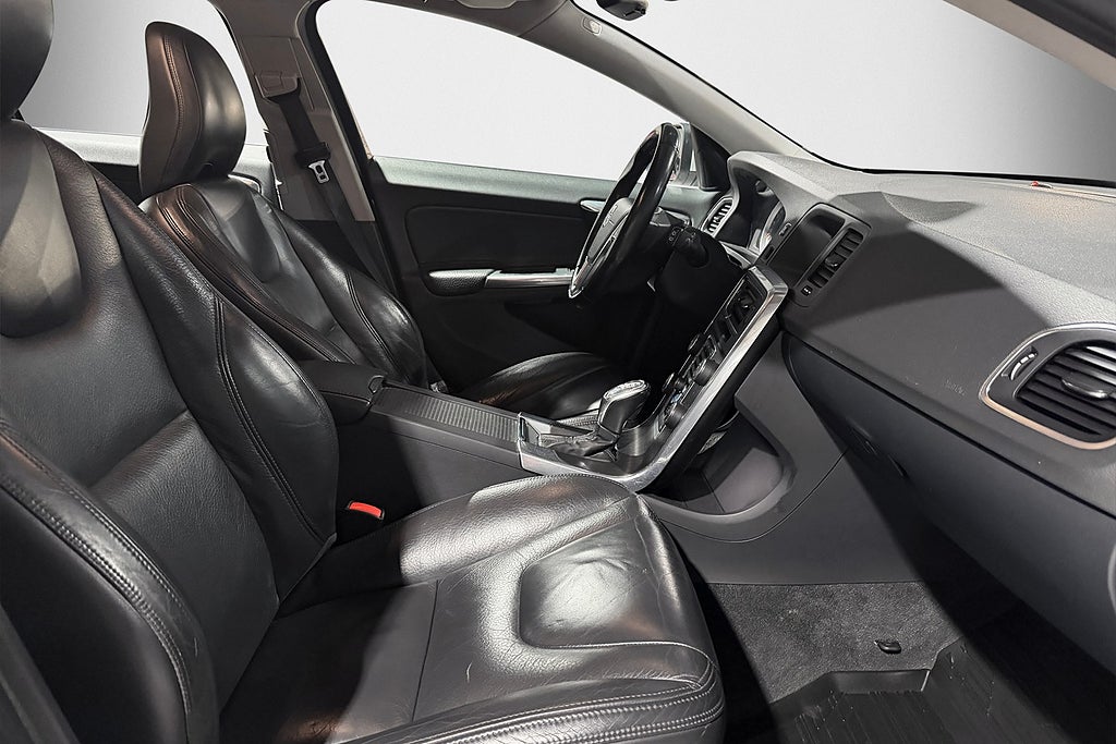 Volvo V60 D4 AWD | Momentum | Drag | Värmare 2013