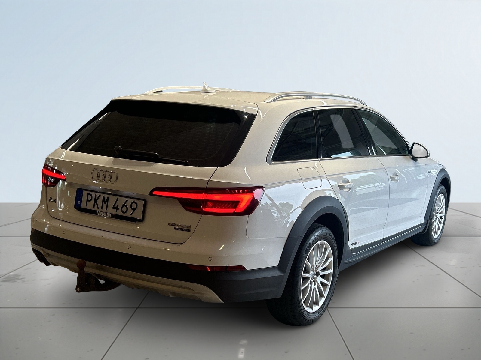 Audi A4 allroad 2018, bild 6/52