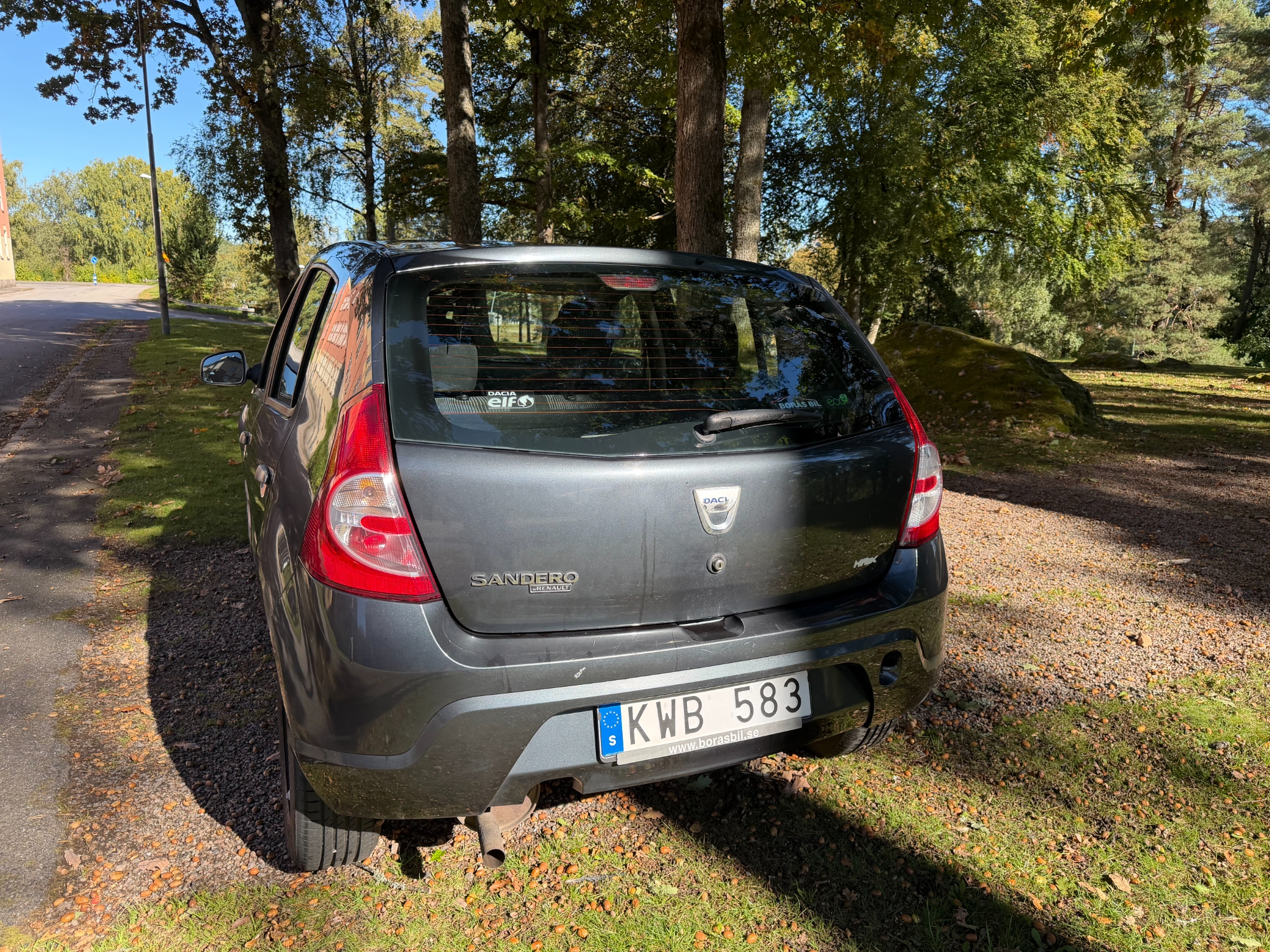 Dacia Sandero 1.6 2010, bild 6/10
