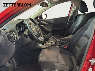 Halvkombi Mazda 3 7 av 14