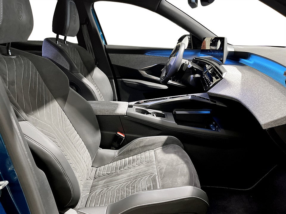 Bild på Peugeot 3008 GT Hybrid 145hk Aut B-KAMERA CARPLAY