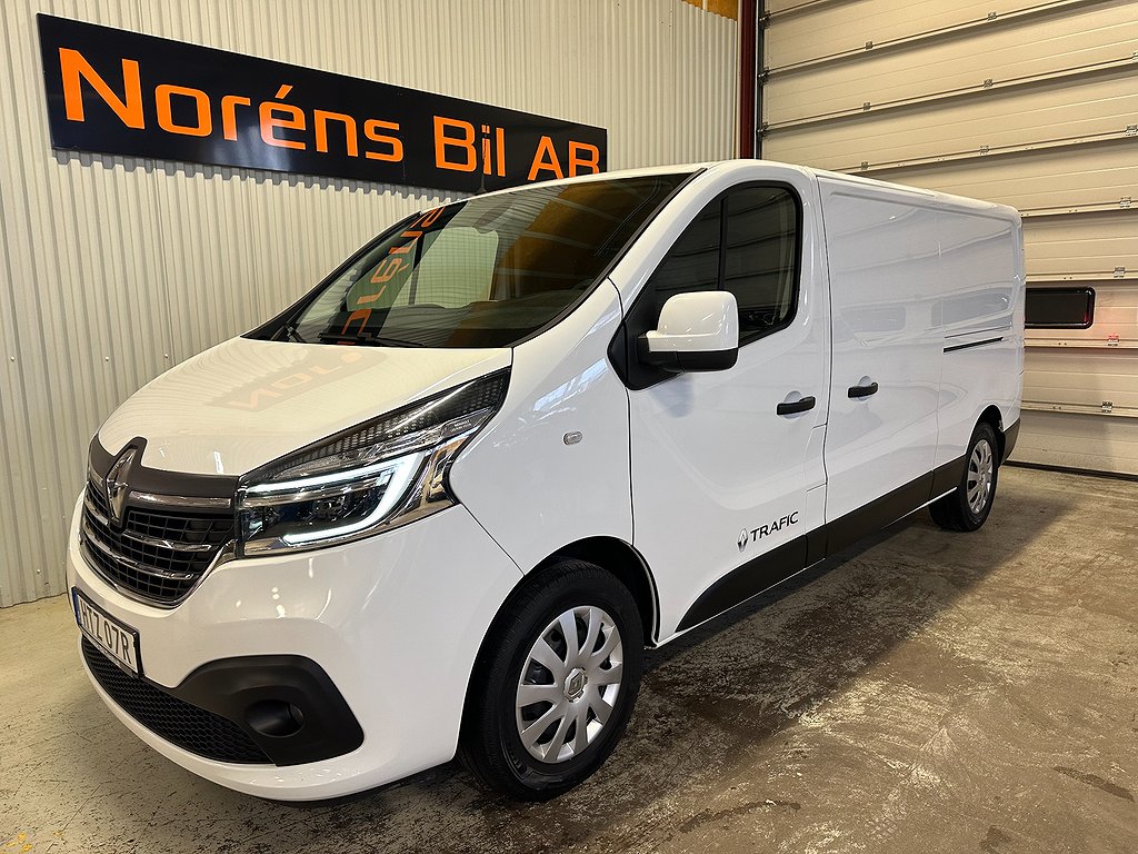 Renault trafic 2.0dCi 145Hk L2 AUT 2XSKJUTDÖRRAR LEASBAR!!