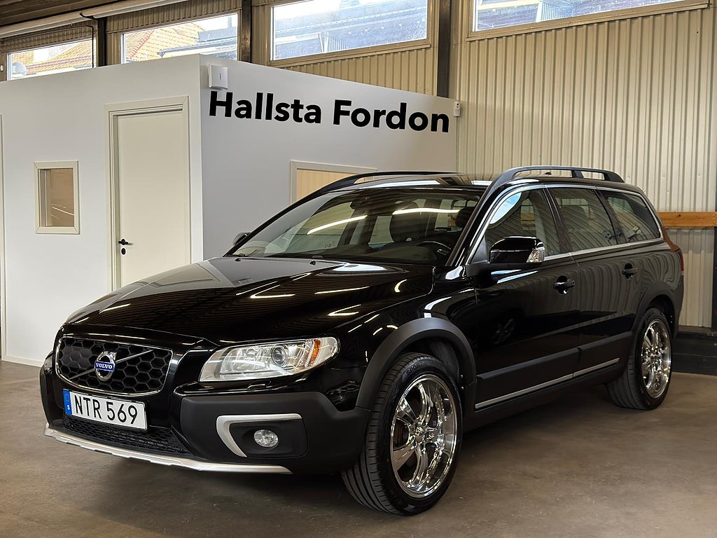 Volvo XC70 D4 AWD Classic, Momentum Drag Navi P-Värmare P-Sensor 