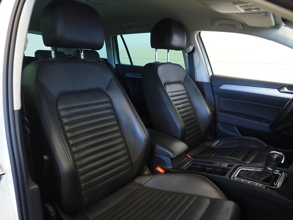 Volkswagen Passat Sportscombi 2.0 TDI DPF 4Motion GT | Drag | B- Kamera | 2017