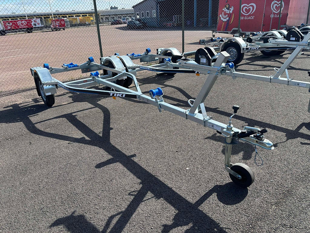 Tikitreiler BX 600-R 80km/h Obromsad 