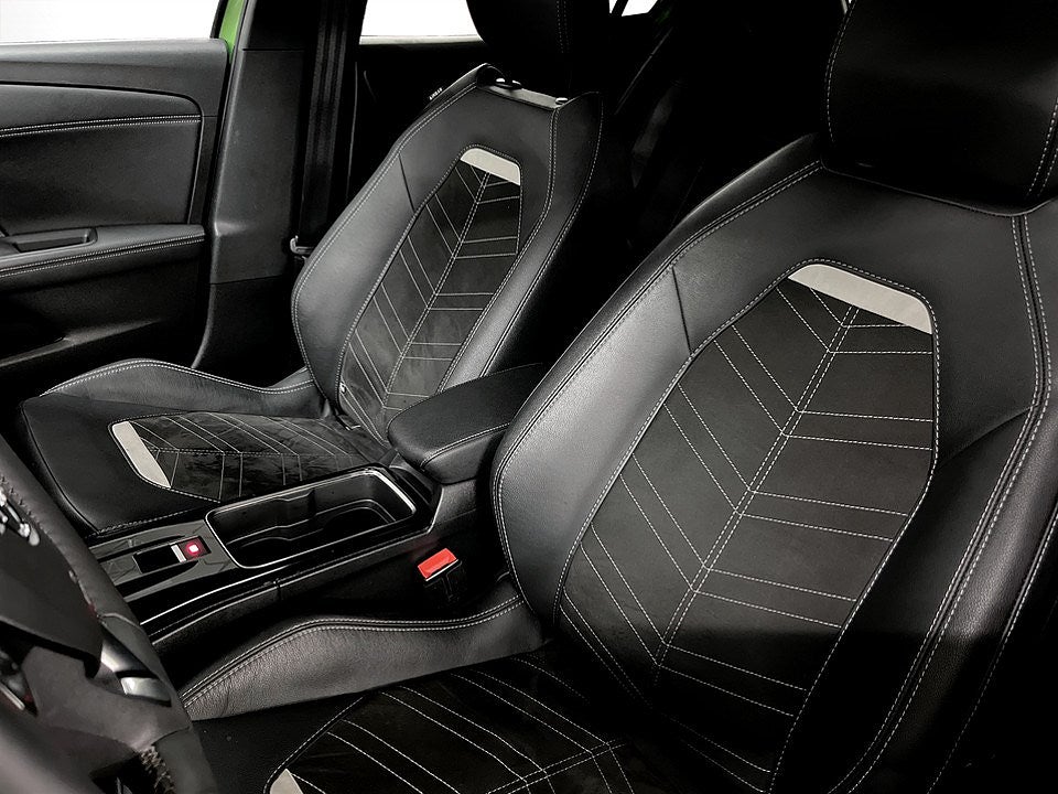 Bild på Opel Mokka Ultimate 1.2 PT 130hk Aut - B-KAMERA, CARPLAY