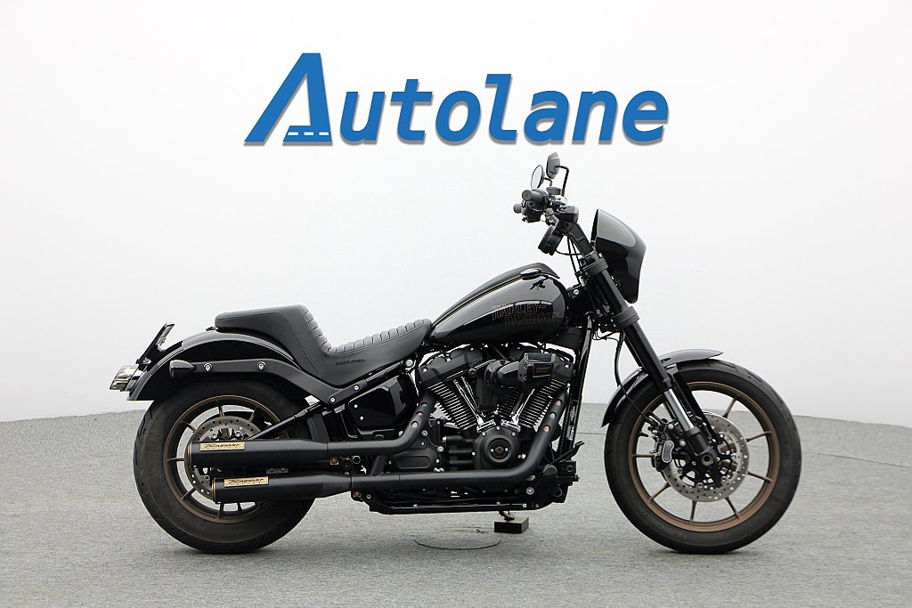 Harley-Davidson Low Rider S FXLRS * Rinehart ljuddämpare Nyservad*