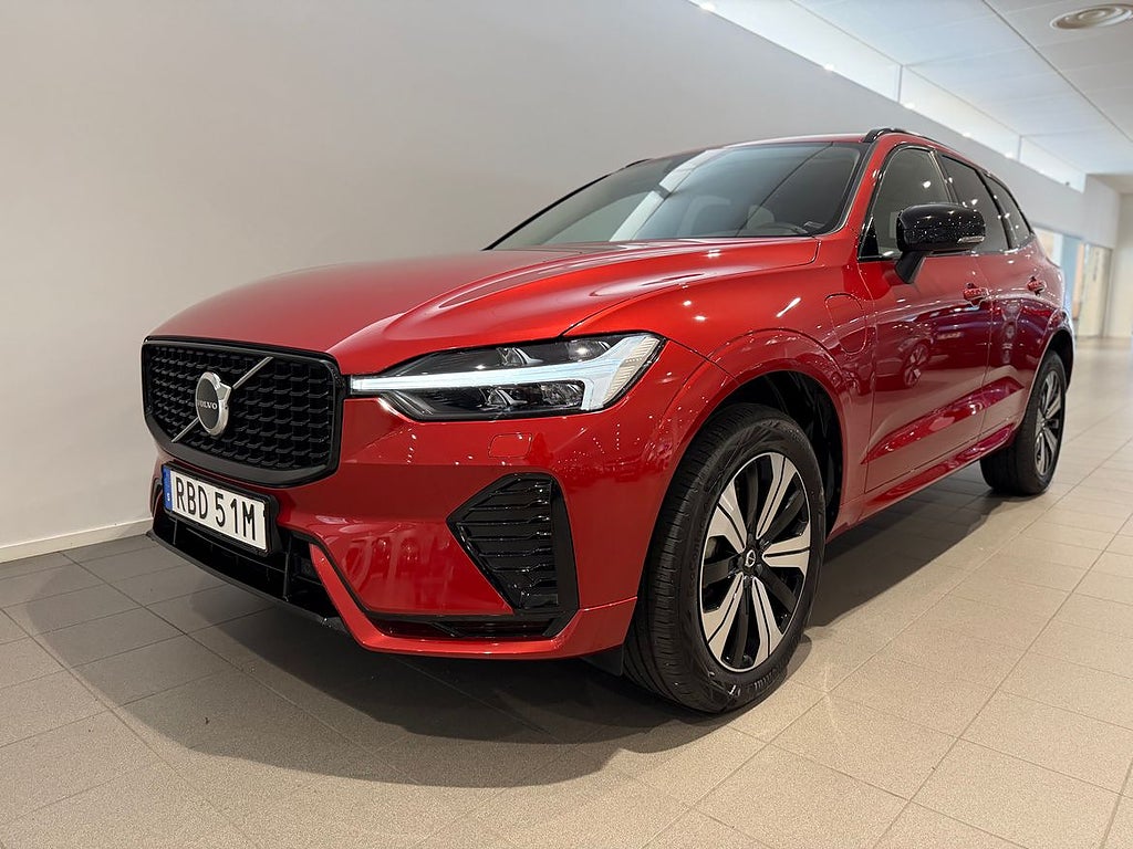 Volvo XC60 T6 Plus Dark / Backkamera / Elektriskt säte /...