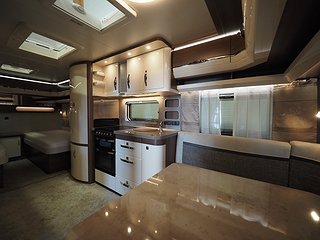 Husvagn, 1-axl Hobby 560 LU Prestige 7 av 21
