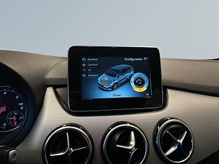 Mercedes-Benz B 180 d 7G-DCT Urban MoK-värm/P-Sens/SoV-däck/CarPlay – bild 15