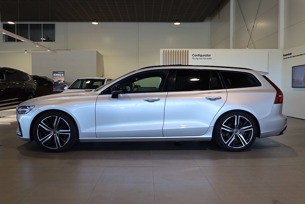 Volvo V60 T5 250hk R-Design Aut 360° Kamera I Head up I Panorama